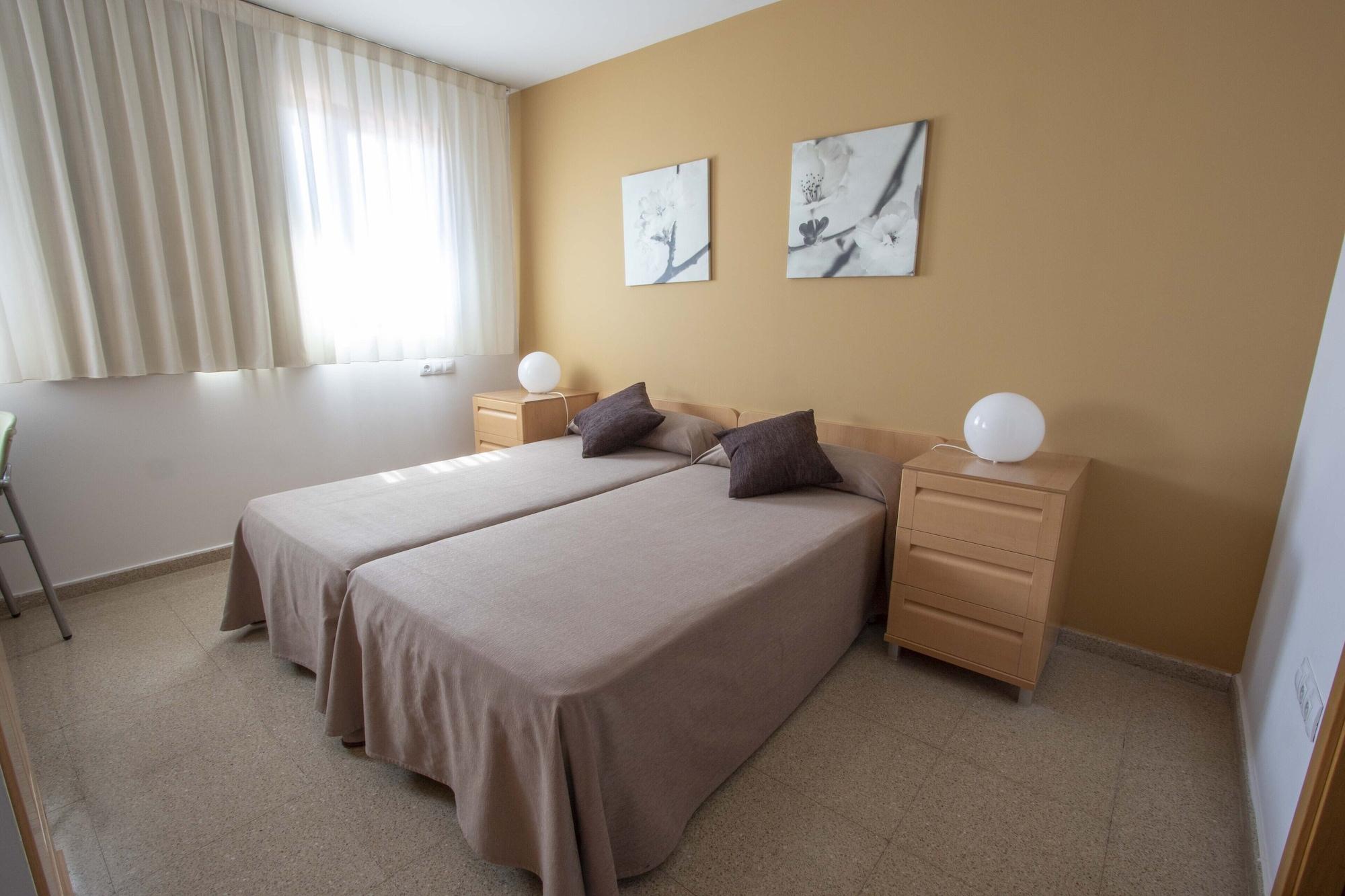San Vicente Raspeig Villa Alojamiento Y Congresos - Villa Universitaria מראה חיצוני תמונה