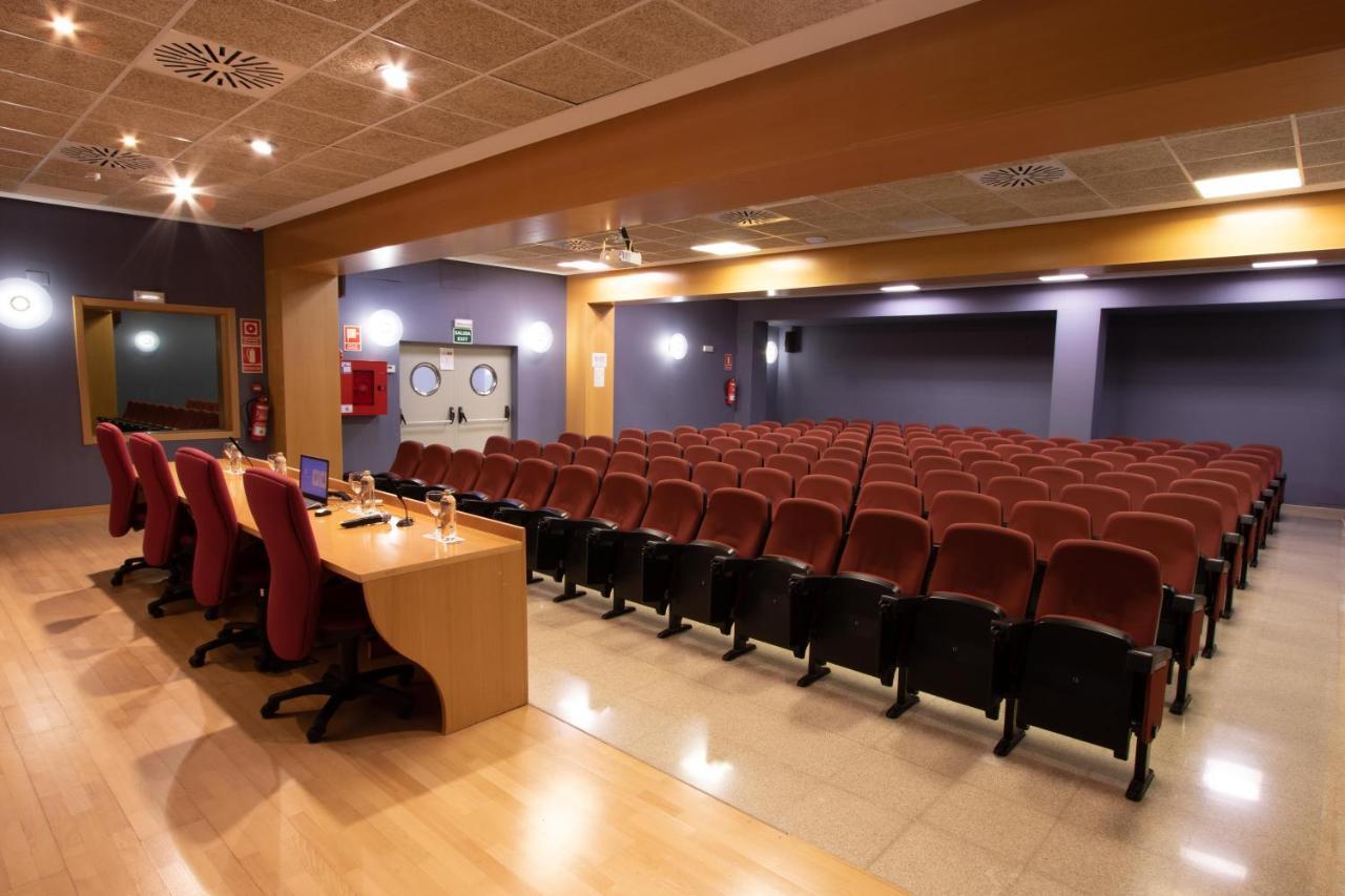 San Vicente Raspeig Villa Alojamiento Y Congresos - Villa Universitaria מראה חיצוני תמונה